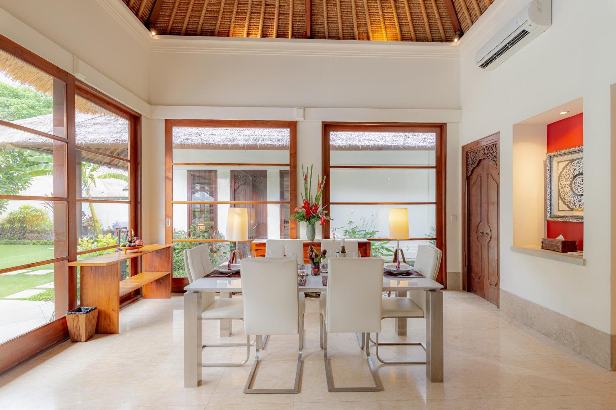 Villa Dorado - Steps From Jimbaran Beach Εξωτερικό φωτογραφία
