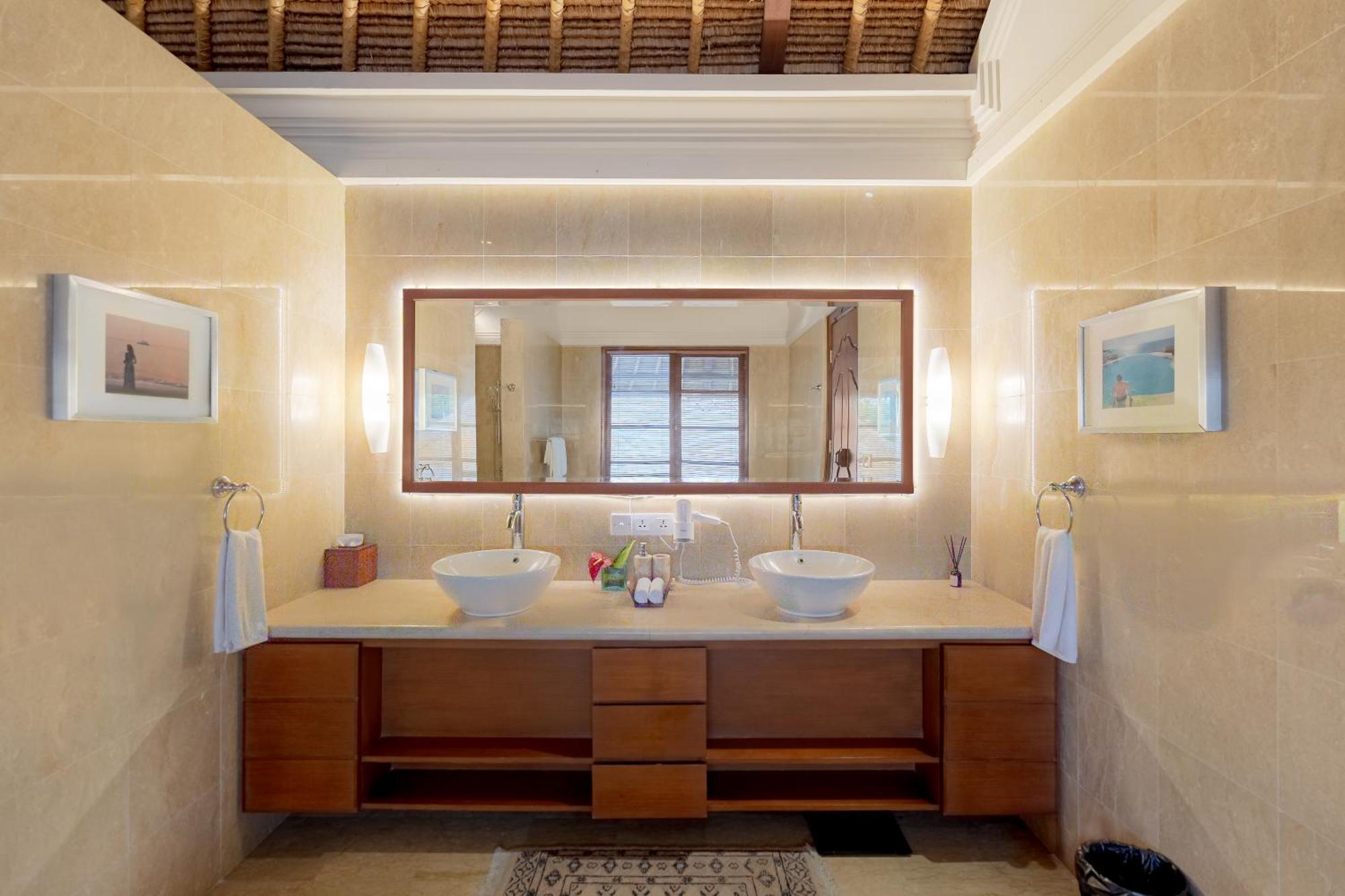 Villa Dorado - Steps From Jimbaran Beach Εξωτερικό φωτογραφία